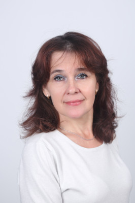 Музыкальный руководитель Петрова Ирина Анатольевна Музыкальный руководитель Петрова Ирина Анатольевна